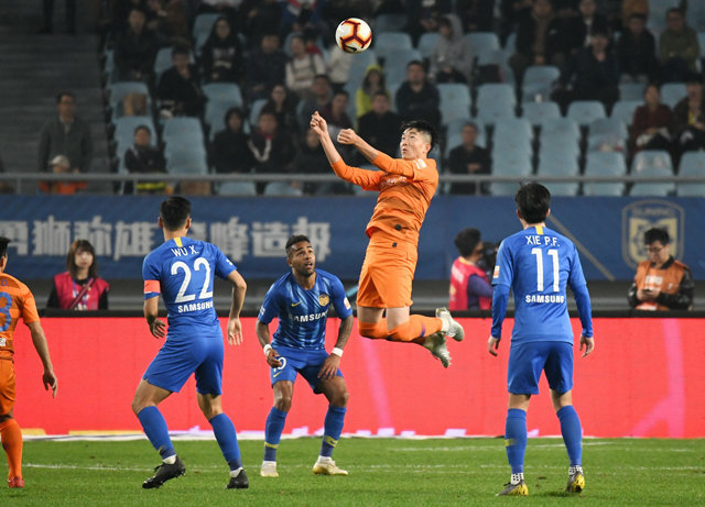 江苏苏宁客场战平河南建业,保持不败状态的简单介绍 江苏苏宁客场战平河南建业,保持不败状态的简单介绍