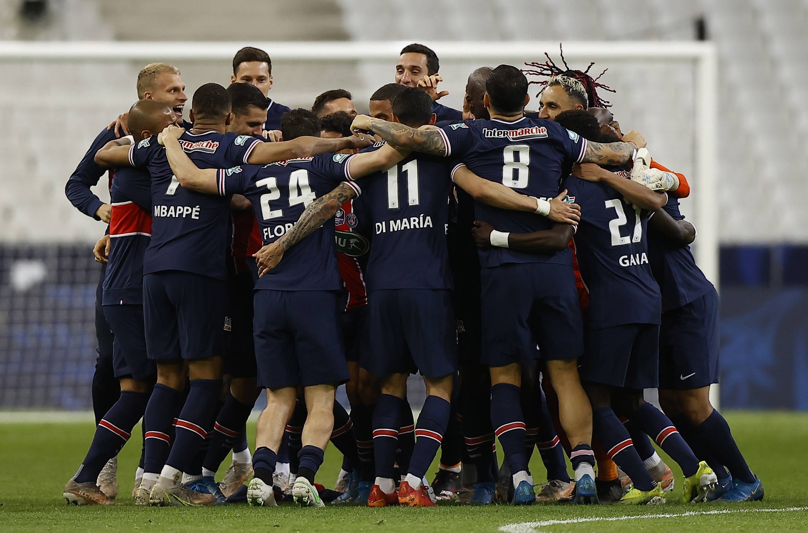 关于巴黎圣日耳曼四球完胜马德里竞技,抢占晋级先机的信息 关于巴黎圣日耳曼四球完胜马德里竞技,抢占晋级先机的信息