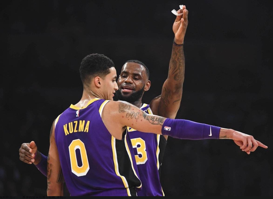 芬蒂诺瓦接连失利,形势堪忧待改变 芬蒂诺瓦接连失利,形势堪忧待改变