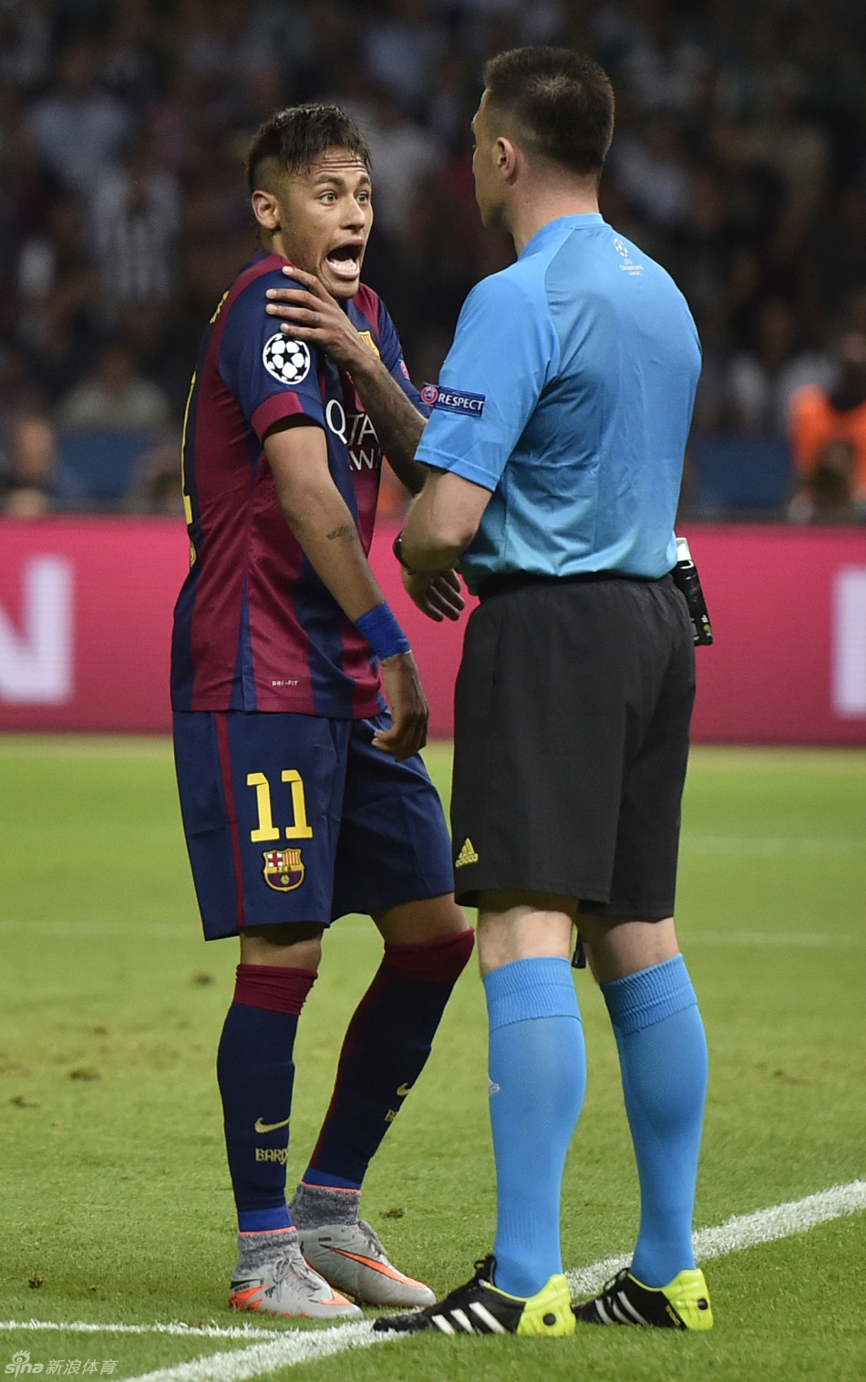 尤文图斯今日表现抢眼，内马尔整场无解，教练赛后亲自拥抱的简单介绍