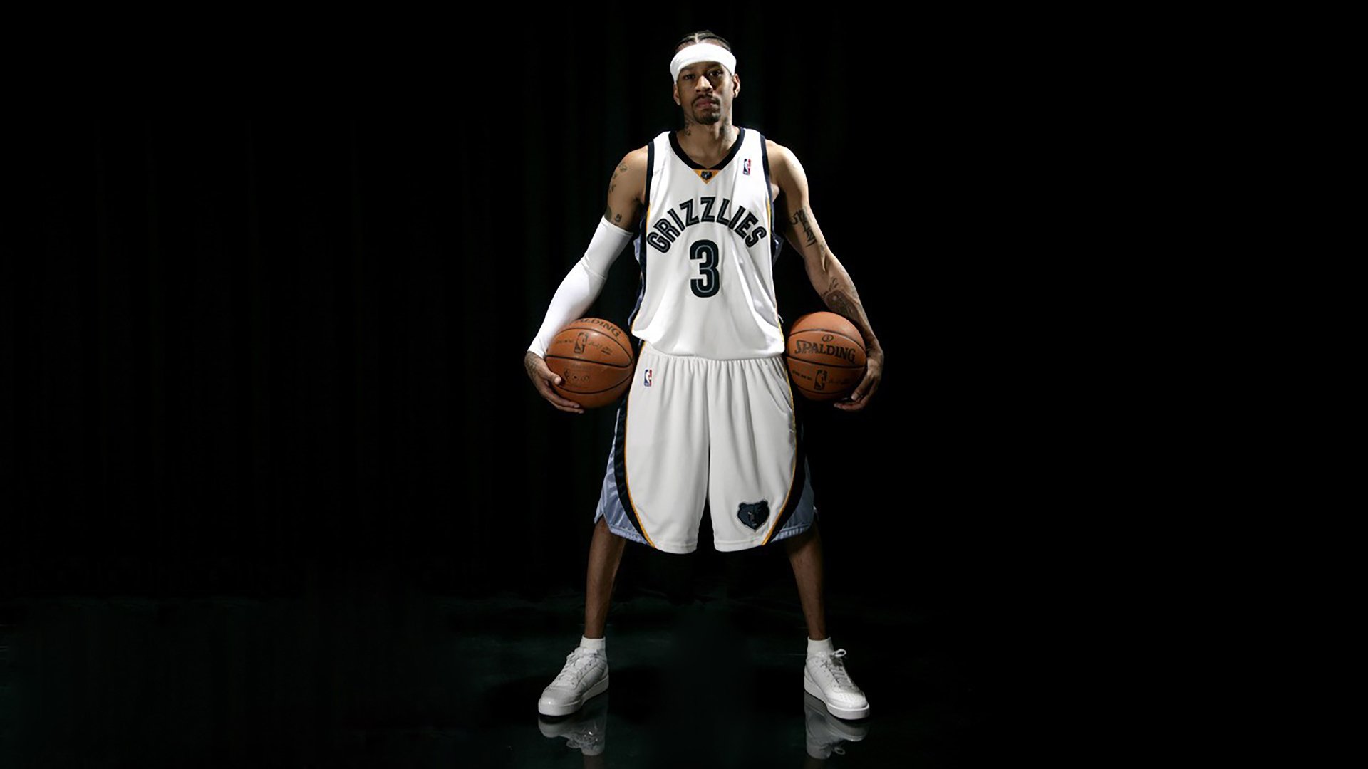 美网转会风云:拜仁慕尼黑盯上锋线强援,谢震业或成交易筹码